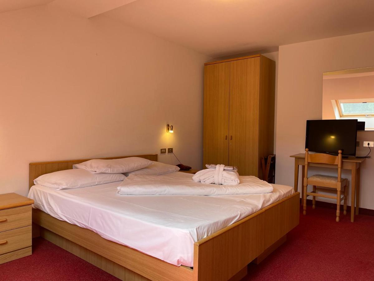 Alpenlife Hotel Someda Moena Exterior photo